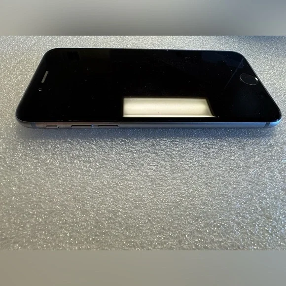 Apple iPhone 6 Space Gray, 64GB, Verizon Network. Excellent condition! - Picture 8 of 10
